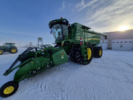 Used 2018 John Deere S780 Combines at Horizon Ag & Turf in St. Paul, AB - Photo13