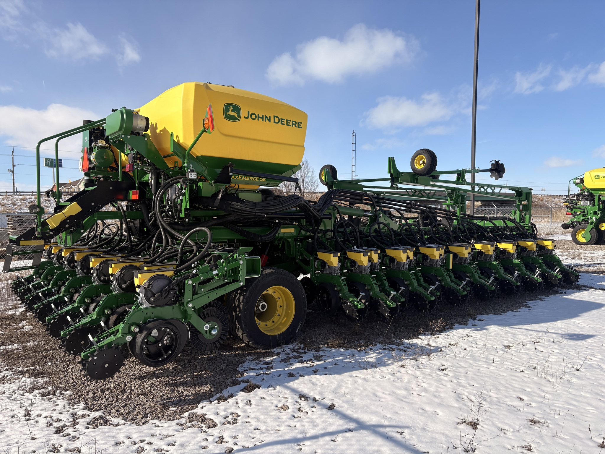 2025 John Deere DB60 Image 1