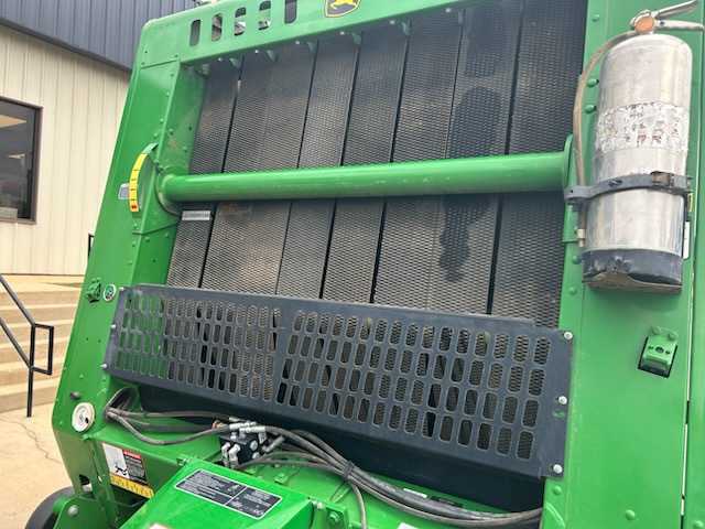 2018 John Deere 560M Image 3