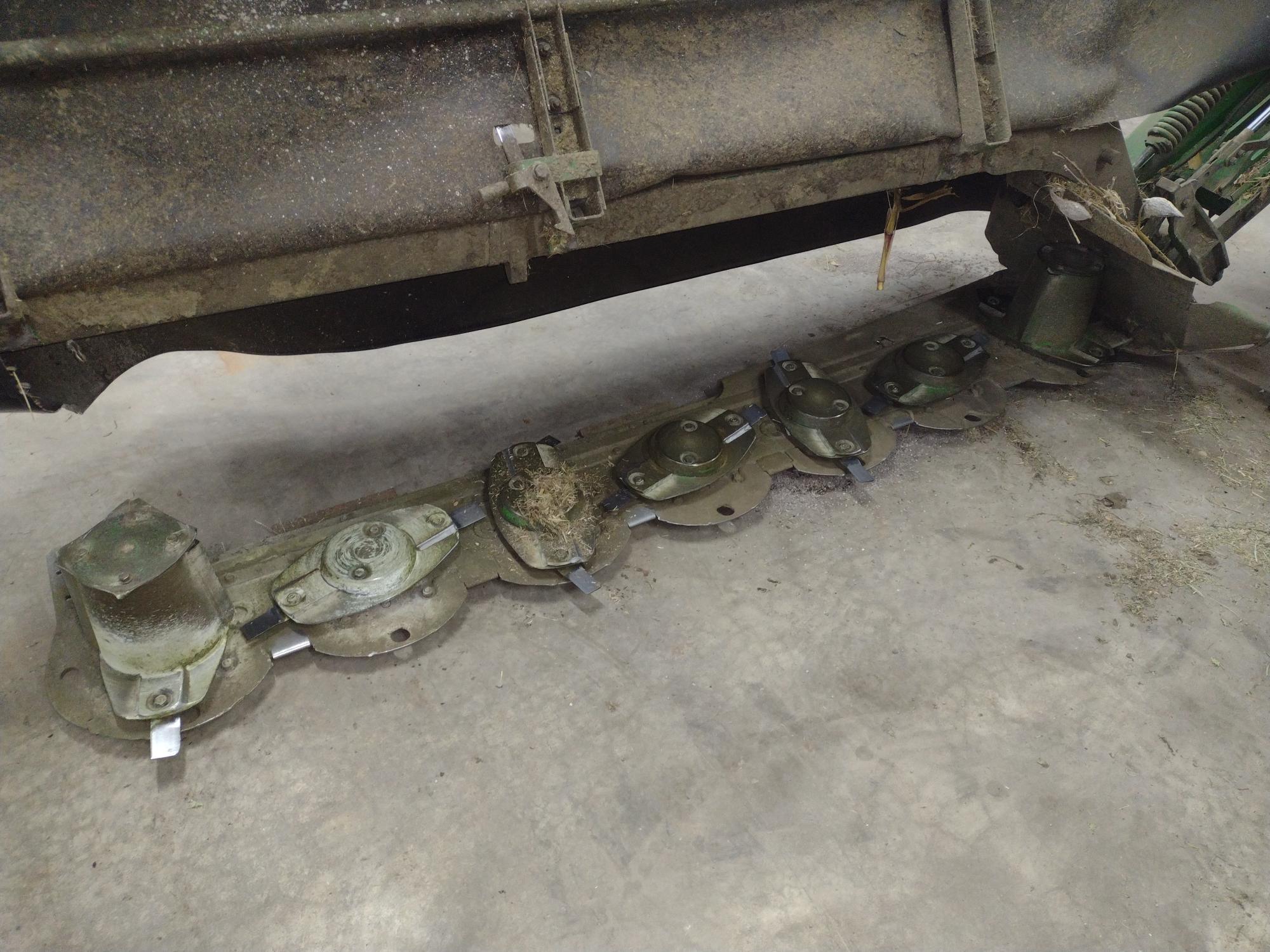 2022 John Deere R280 Image 4