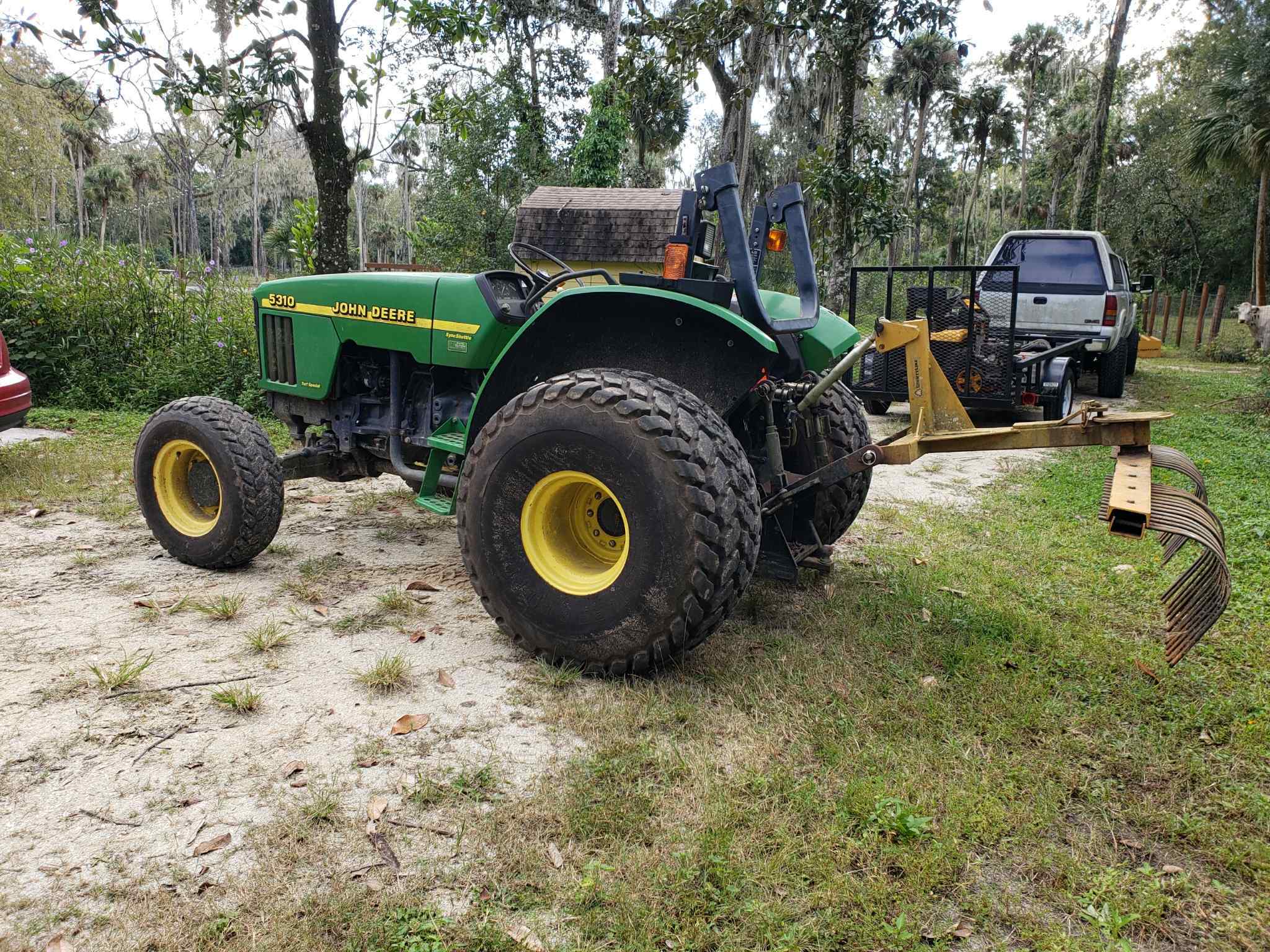 1999 John Deere 5310 Image 13