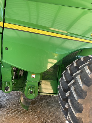 2022 John Deere S790