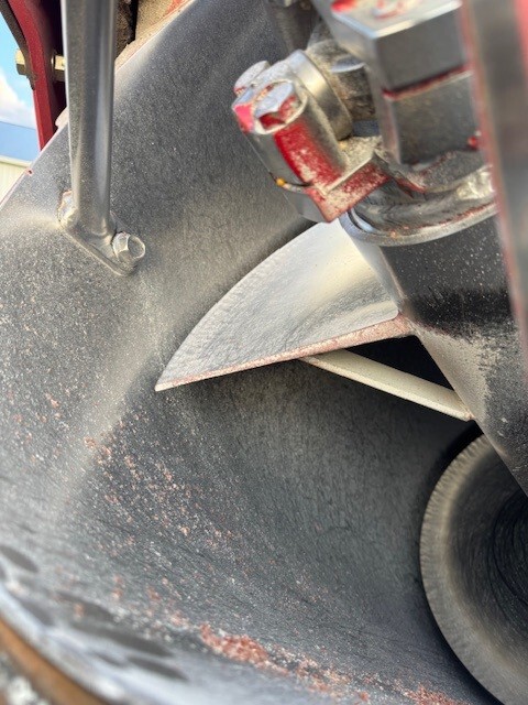 2020 Unverferth 1017 Image 13