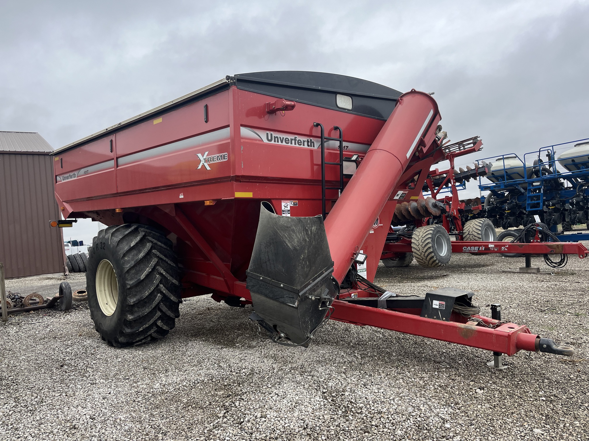 2020 Unverferth 1017 Image 1