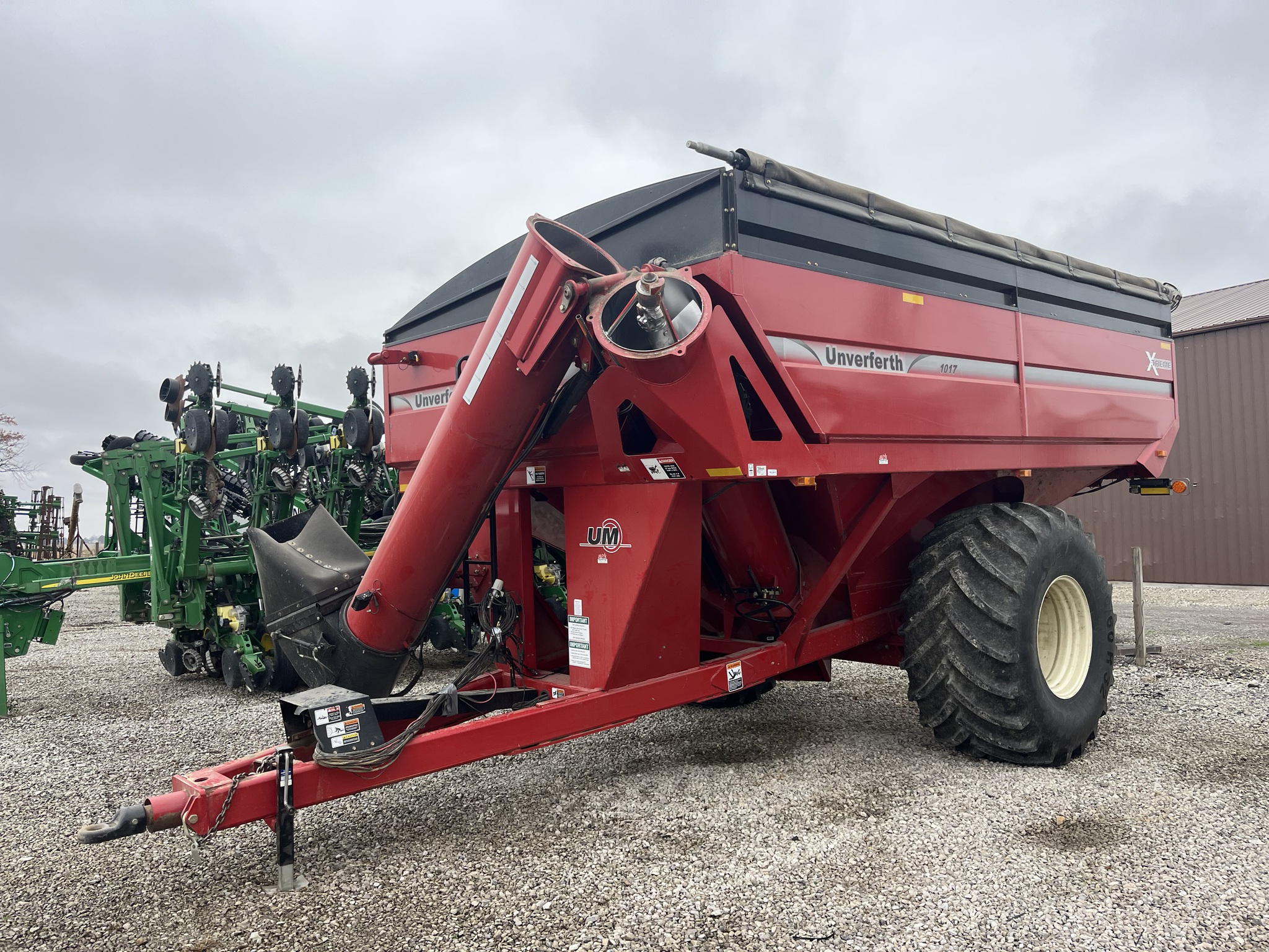 2020 Unverferth 1017 Image 2