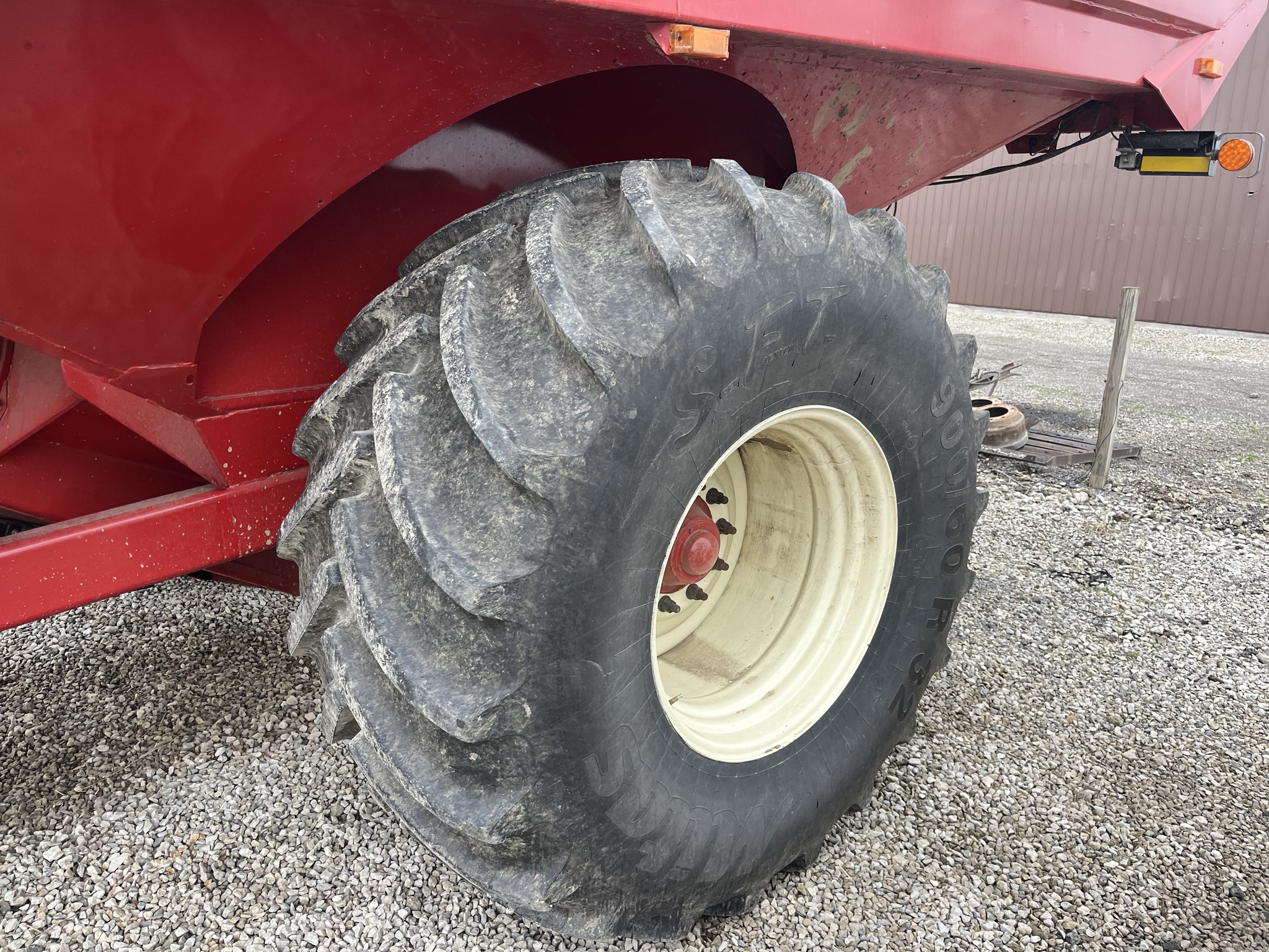 2020 Unverferth 1017 Image 16