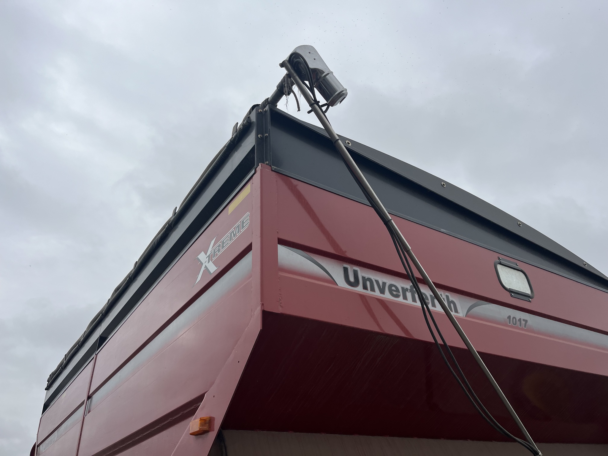 2020 Unverferth 1017 Image 17