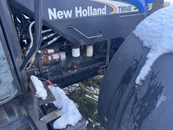 2013 New Holland TM140 - Photo18