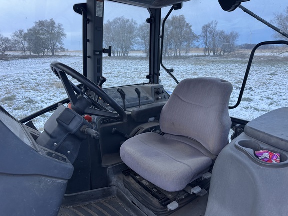 2013 New Holland TM140 - Photo14