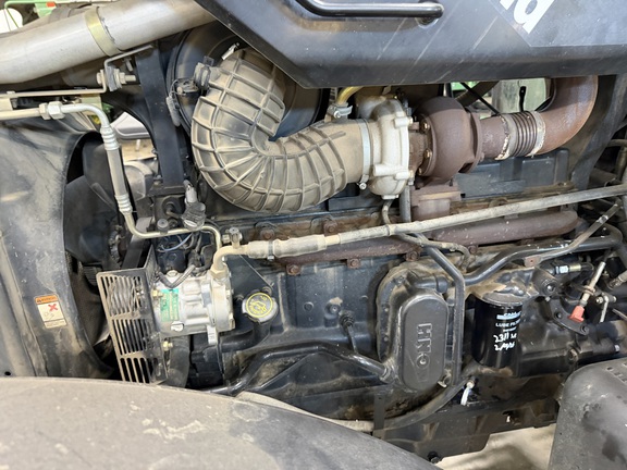 2013 New Holland TM140 - Photo21