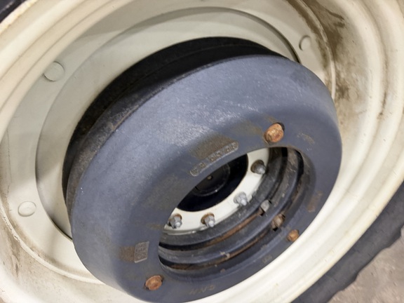 2013 New Holland TM140 - Photo17