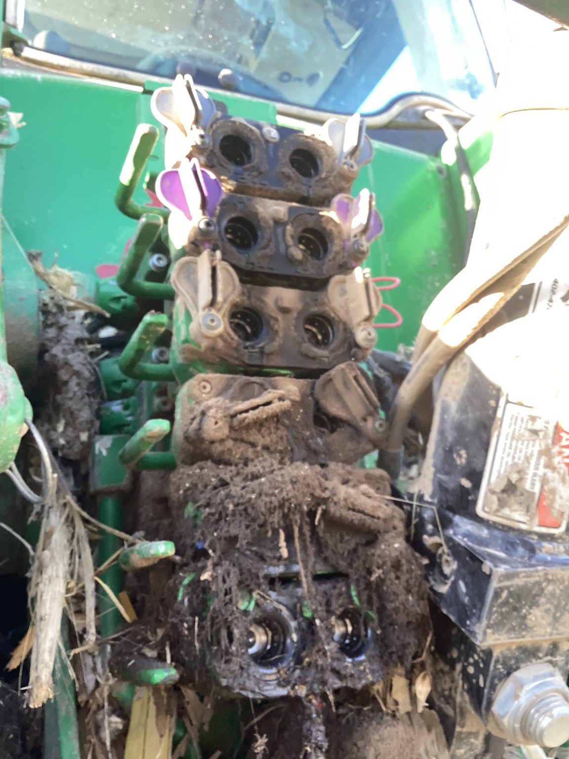 2013 John Deere 8285R Image 8