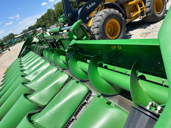 2025 John-Deere CF 12