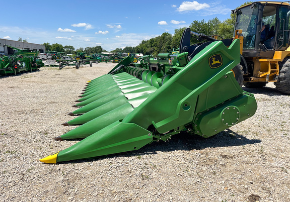 2025 John-Deere CF 12