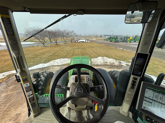 Used 2022 John Deere 8R 340 Row Crop Tractors at Koenig Equipment in Anna, OH - Photo29