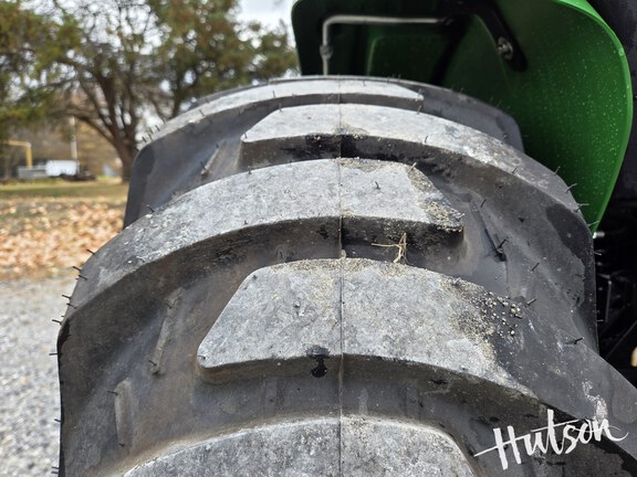 Photo of 2025 John Deere 3032E