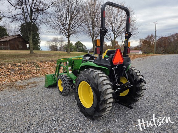 Photo of 2025 John Deere 3032E