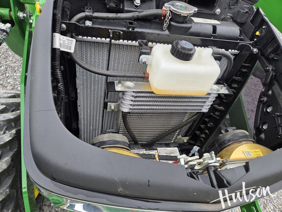 Photo of 2025 John Deere 3032E