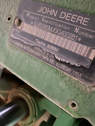 2016 John Deere 5085M - Photo2