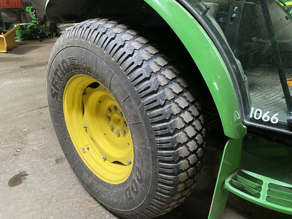 2016 John Deere 5085M - Photo5
