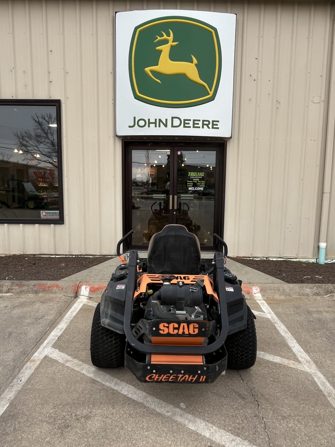 2023 Scag SCZ61V-36BV Image 4