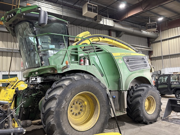 Used 2024 John Deere 8600 Self Propelled Forage Harvesters at Horizon Ag & Turf in Lloydminster, AB - Photo2