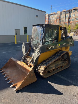 2021 John Deere 325G-2