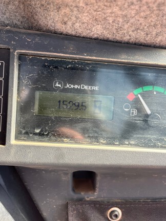 2021 John Deere 325G-8