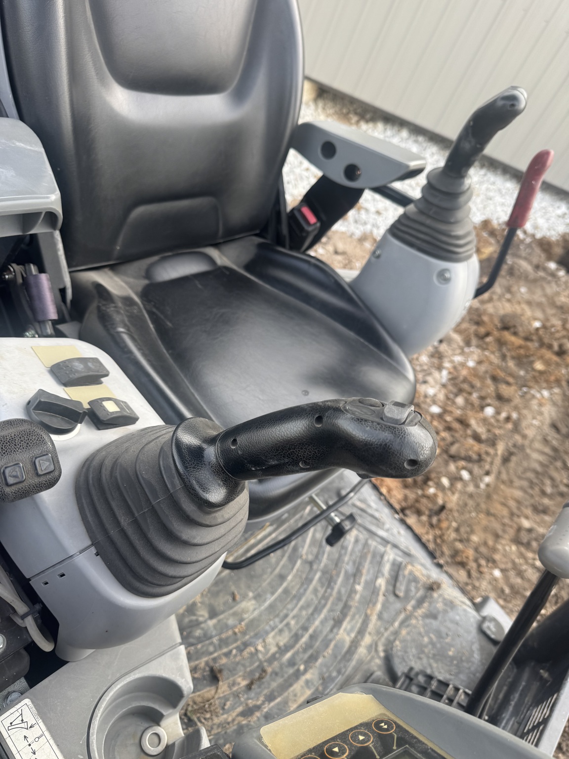  2020 John Deere 35G at Heritage Tractor in Rogersville, MO