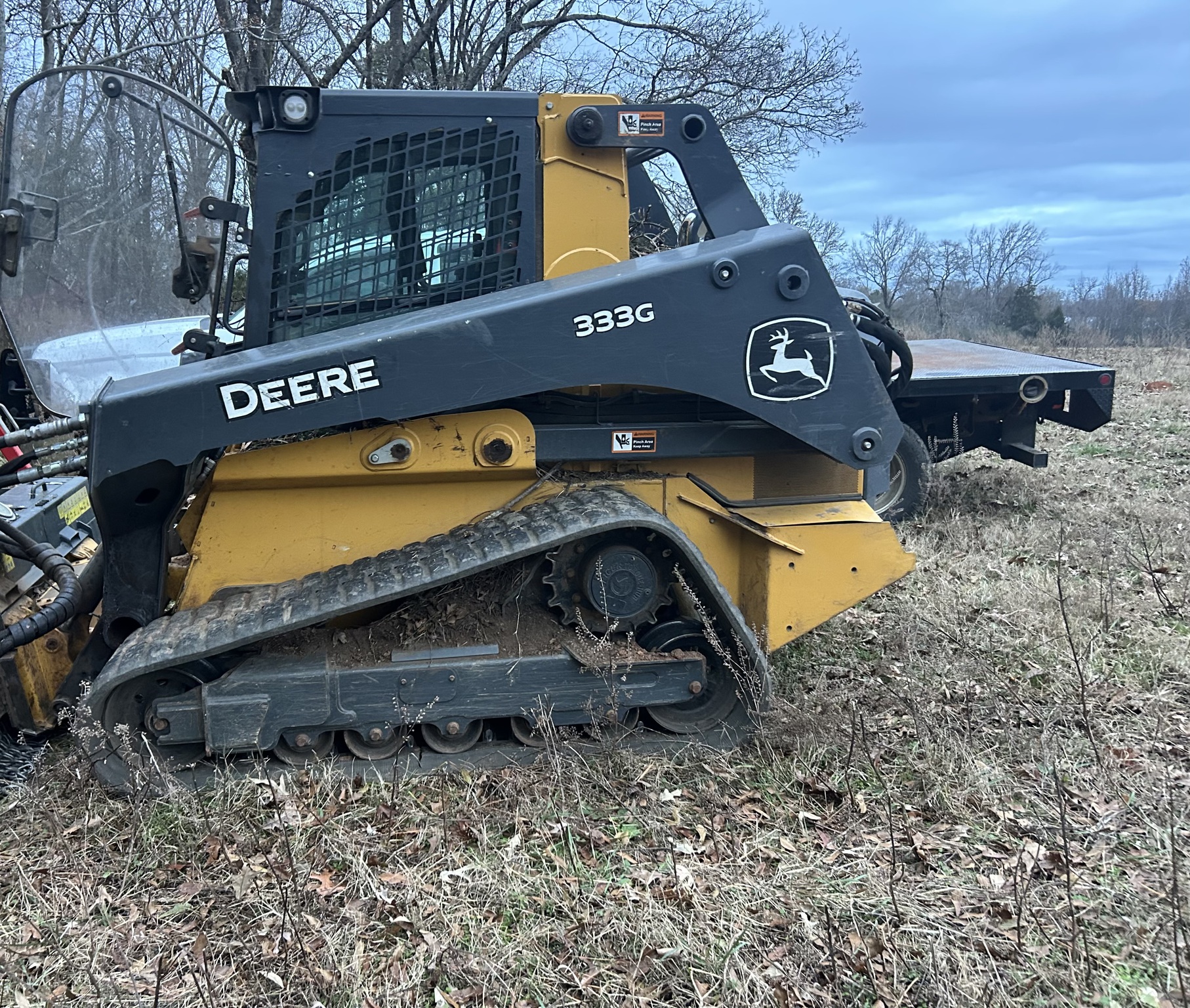 2022 John Deere 333G Image 1
