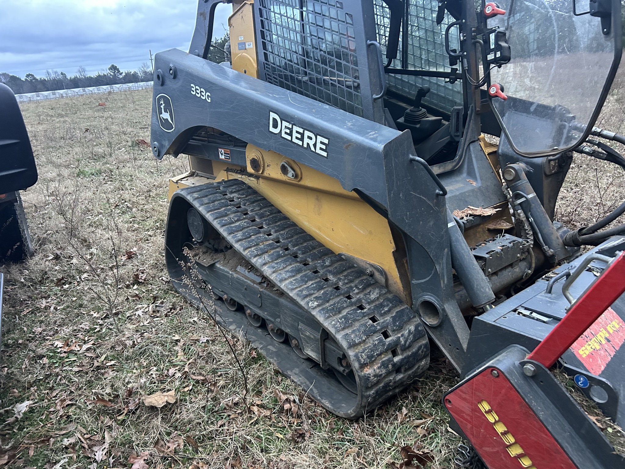 2022 John Deere 333G Image 2