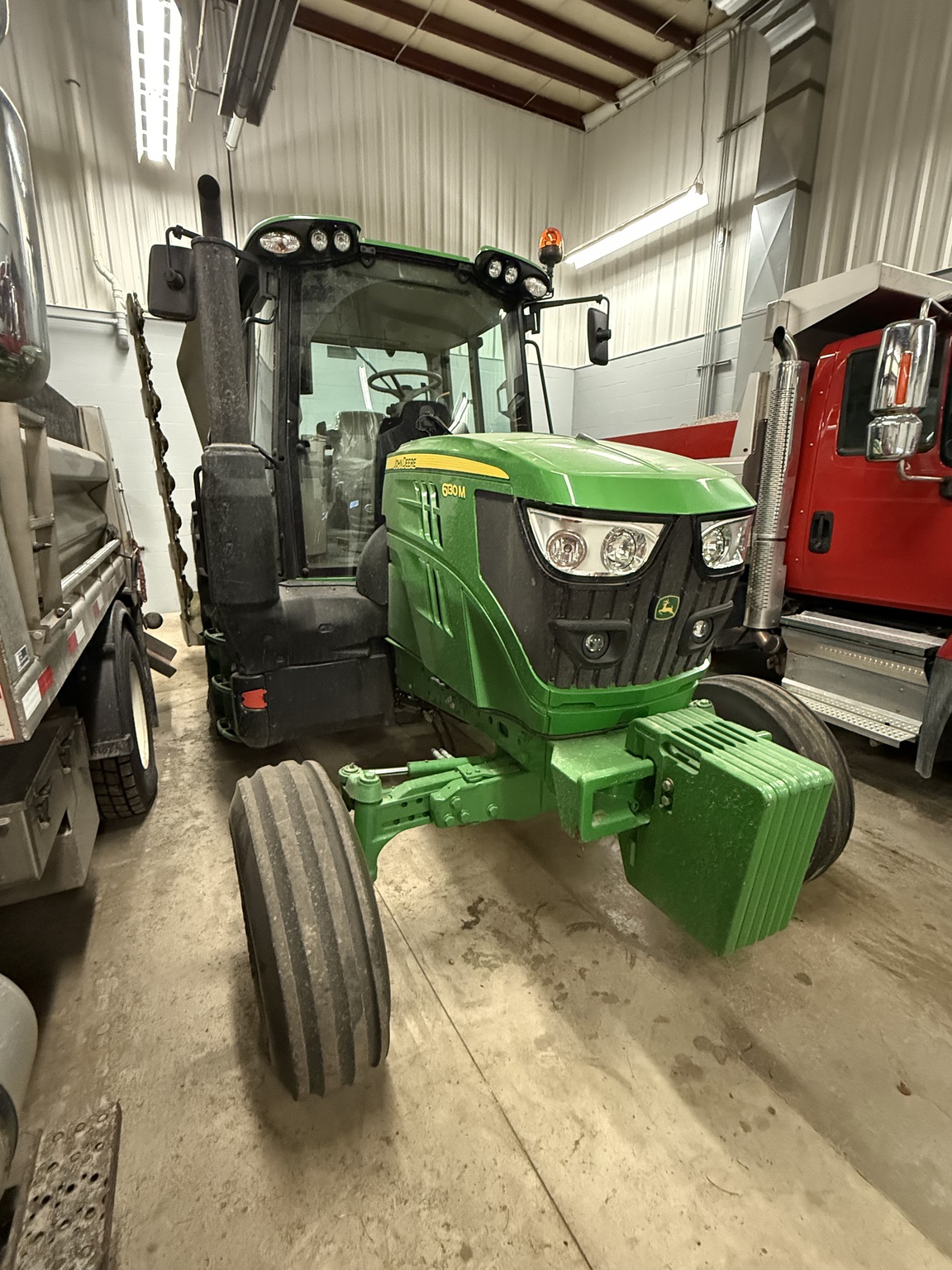 2023 John Deere 6130M Image 2