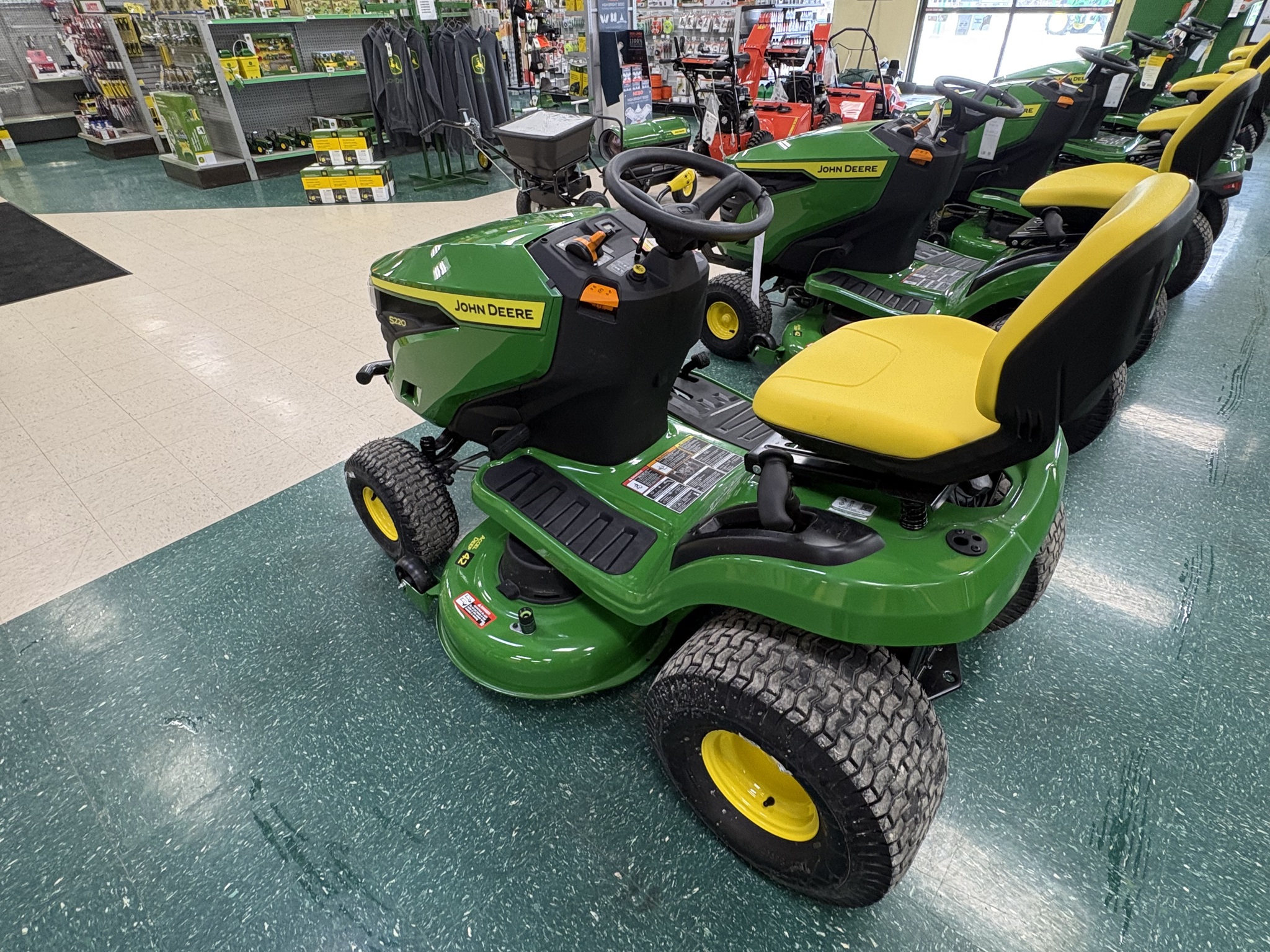 2026 John Deere S220 Image 6