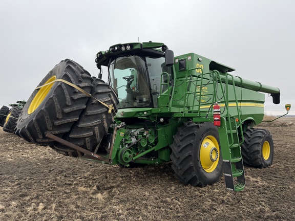 2023 John Deere S780 - Photo7