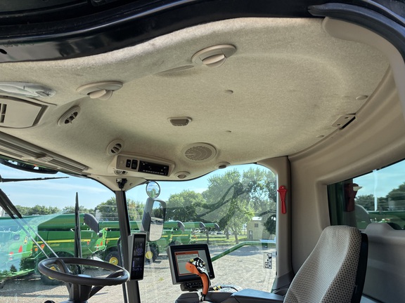 2023 John Deere S780 - Photo35