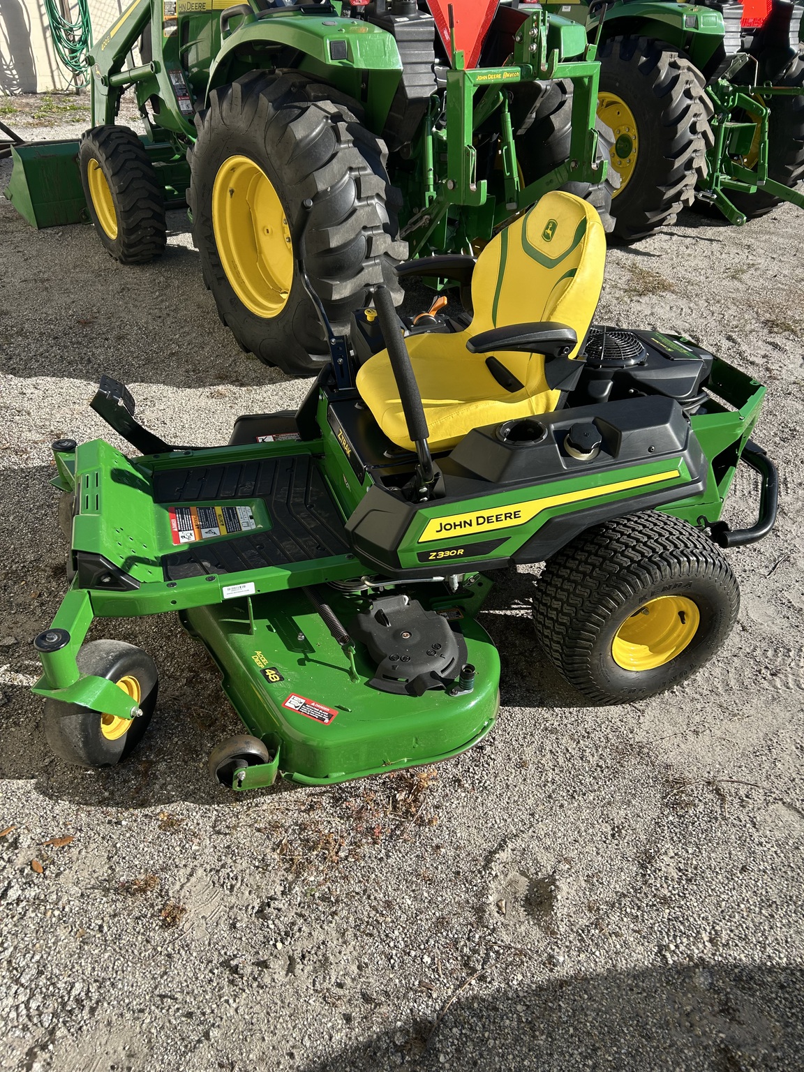 2023 John Deere Z330R Image 2