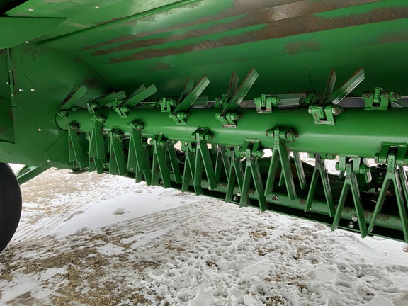 Used 2025 John Deere C400 Mower Conditioners at Horizon Ag & Turf in Edmonton West, AB - Photo4
