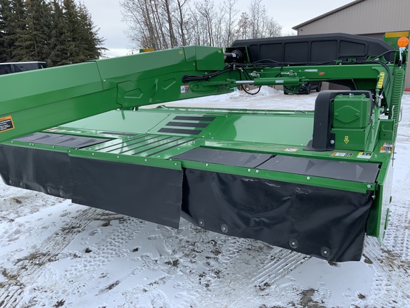 Used 2025 John Deere C400 Mower Conditioners at Horizon Ag & Turf in Edmonton West, AB - Photo15