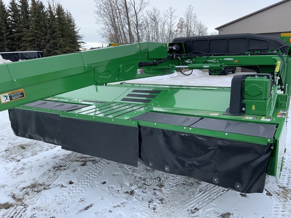 Used 2025 John Deere C400 Mower Conditioners at Horizon Ag & Turf in Edmonton West, AB - Photo14