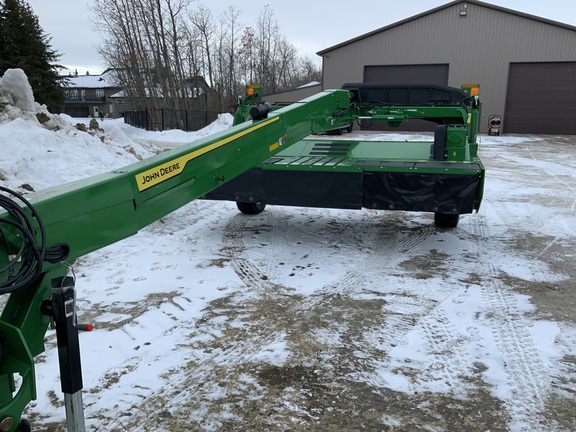 Used 2025 John Deere C400 Mower Conditioners at Horizon Ag & Turf in Edmonton West, AB - Photo13