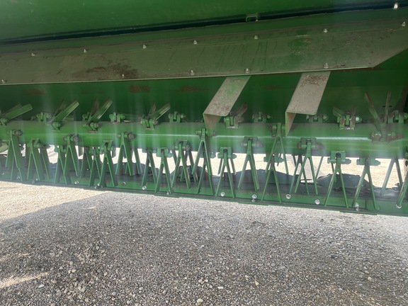 Used 2025 John Deere C400 Mower Conditioners at Horizon Ag & Turf in Edmonton West, AB - Photo7