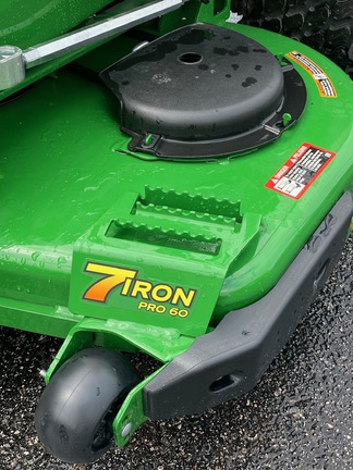 2026 John Deere Z930M-4