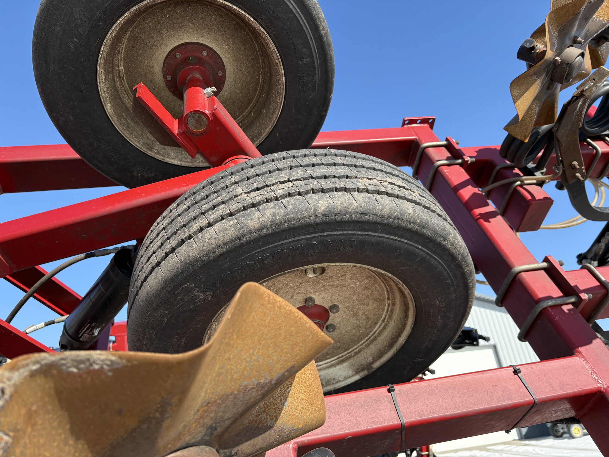  2014 Salford I-1200 at Heritage Tractor in Carthage, IL