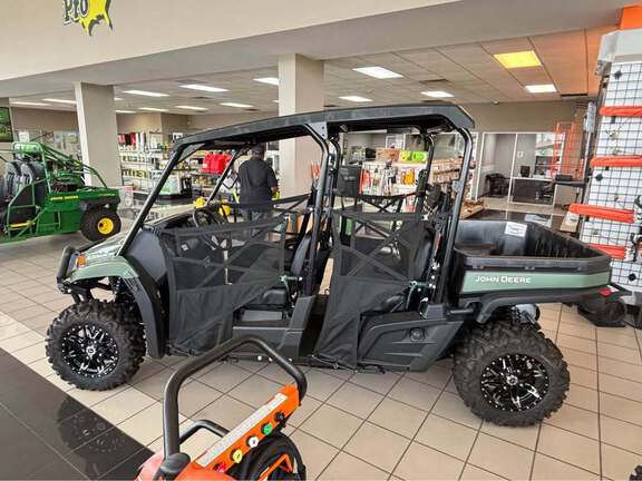 2025 John Deere XUV590M S4-3