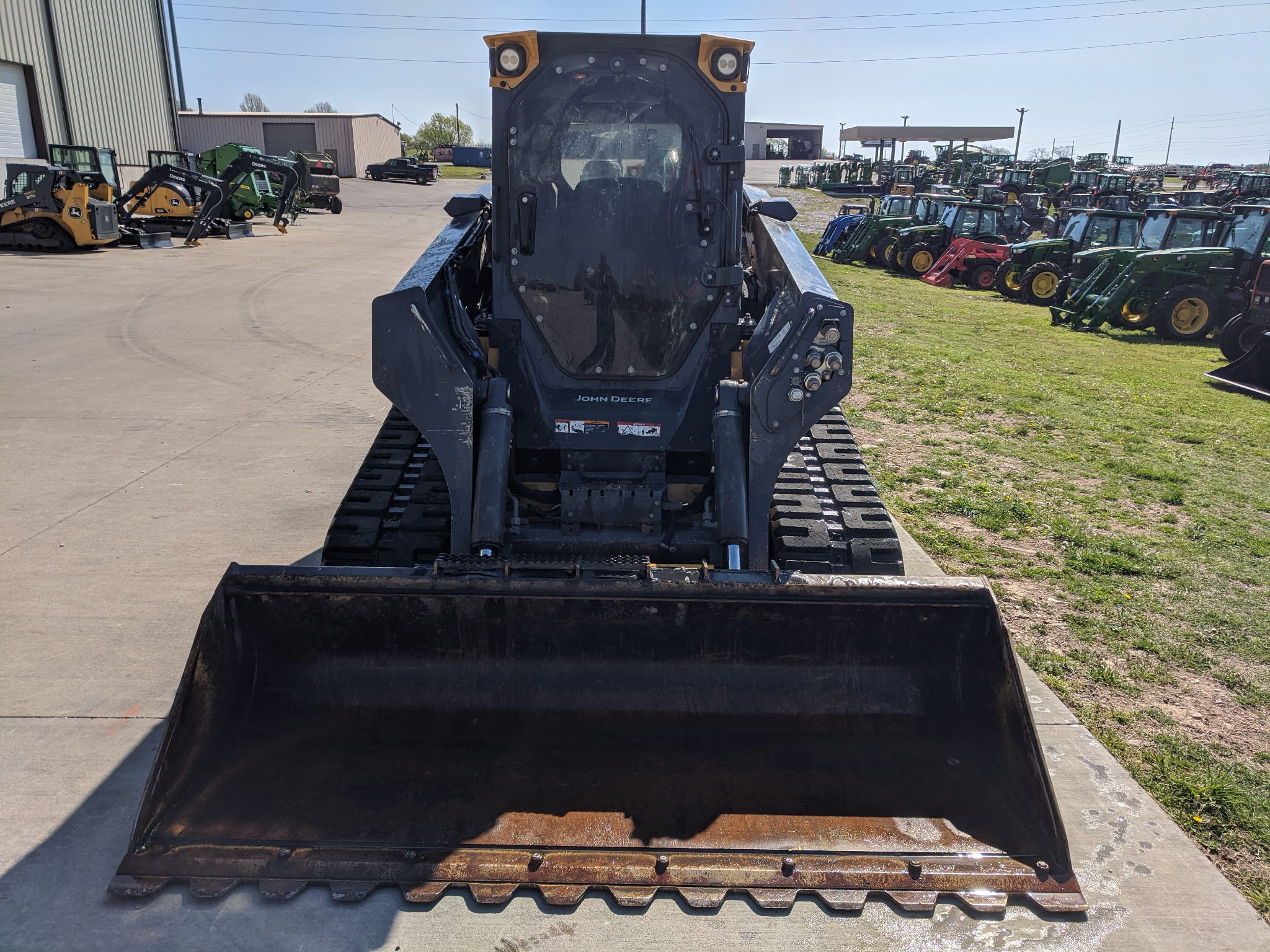  2025 John Deere 335 P at Heritage Tractor in Rogersville, MO