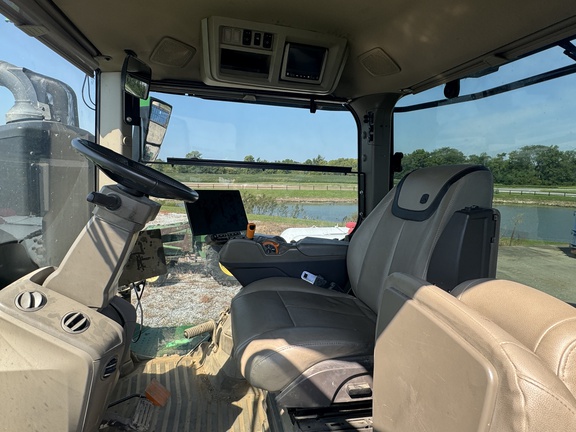 2024 John-Deere 9RX 640