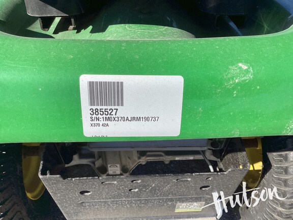 Photo of 2025 John Deere X370