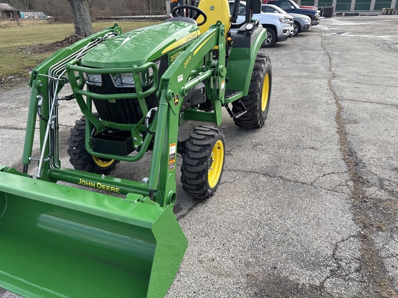 New In-Stock 2024 John Deere 2032R Compact Utility Tractors at Koenig Equipment in Amelia, OH - Photo4