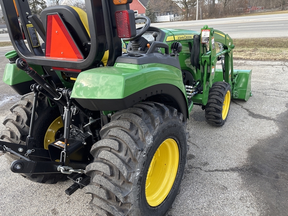 New In-Stock 2024 John Deere 2032R Compact Utility Tractors at Koenig Equipment in Amelia, OH - Photo5