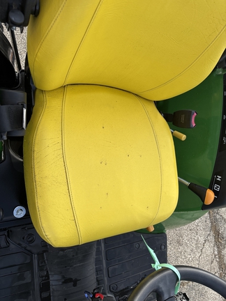 New In-Stock 2024 John Deere 2032R Compact Utility Tractors at Koenig Equipment in Amelia, OH - Photo10